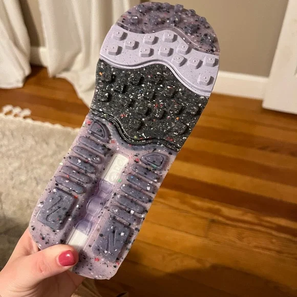 Nike Air Max Furyosa - white and purple dawn - Picture 7 of 8